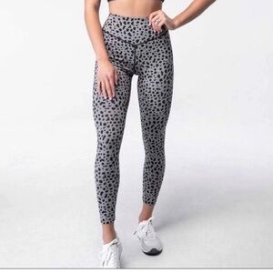 Balance Athletica Gray and Black Patterned Leggings